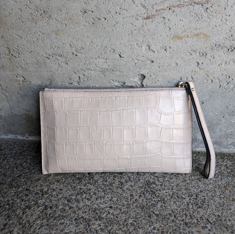 Michael Kors Croc Wristlet - Picture 12 of 14
